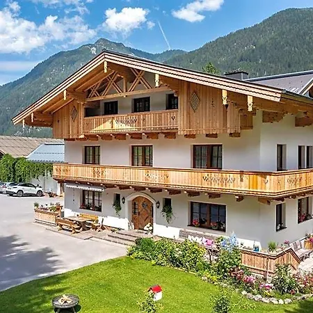 Hotel Walchauhof Flachau